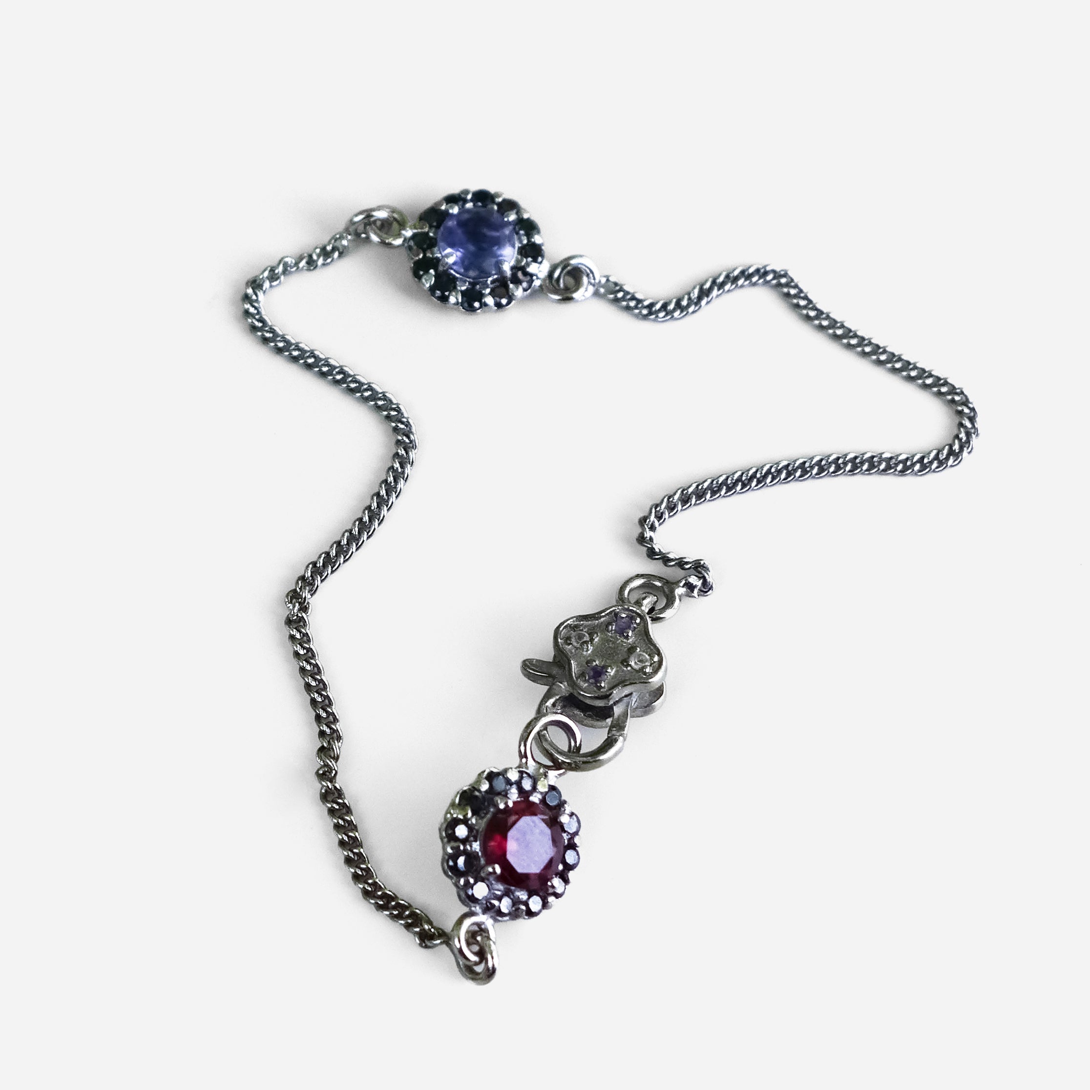 BLUE AND RED FLOWER BRACELET