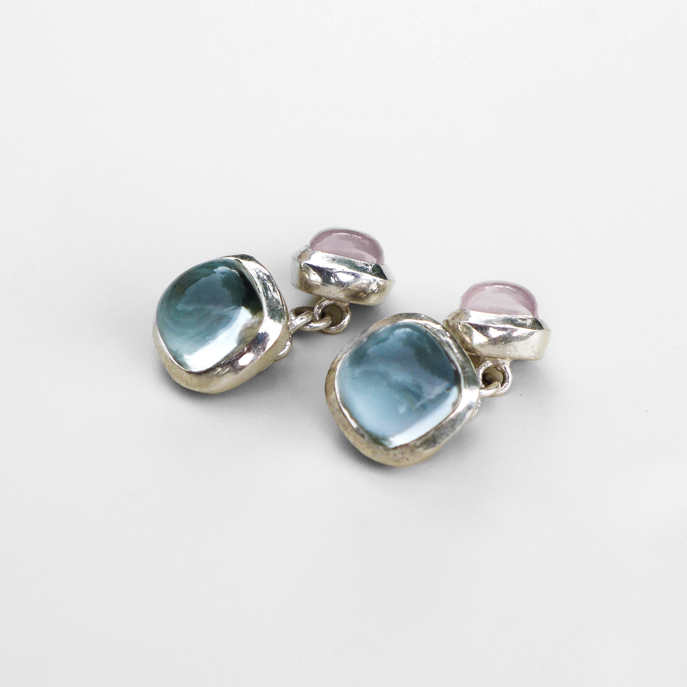 BLUE CUFFLINKS