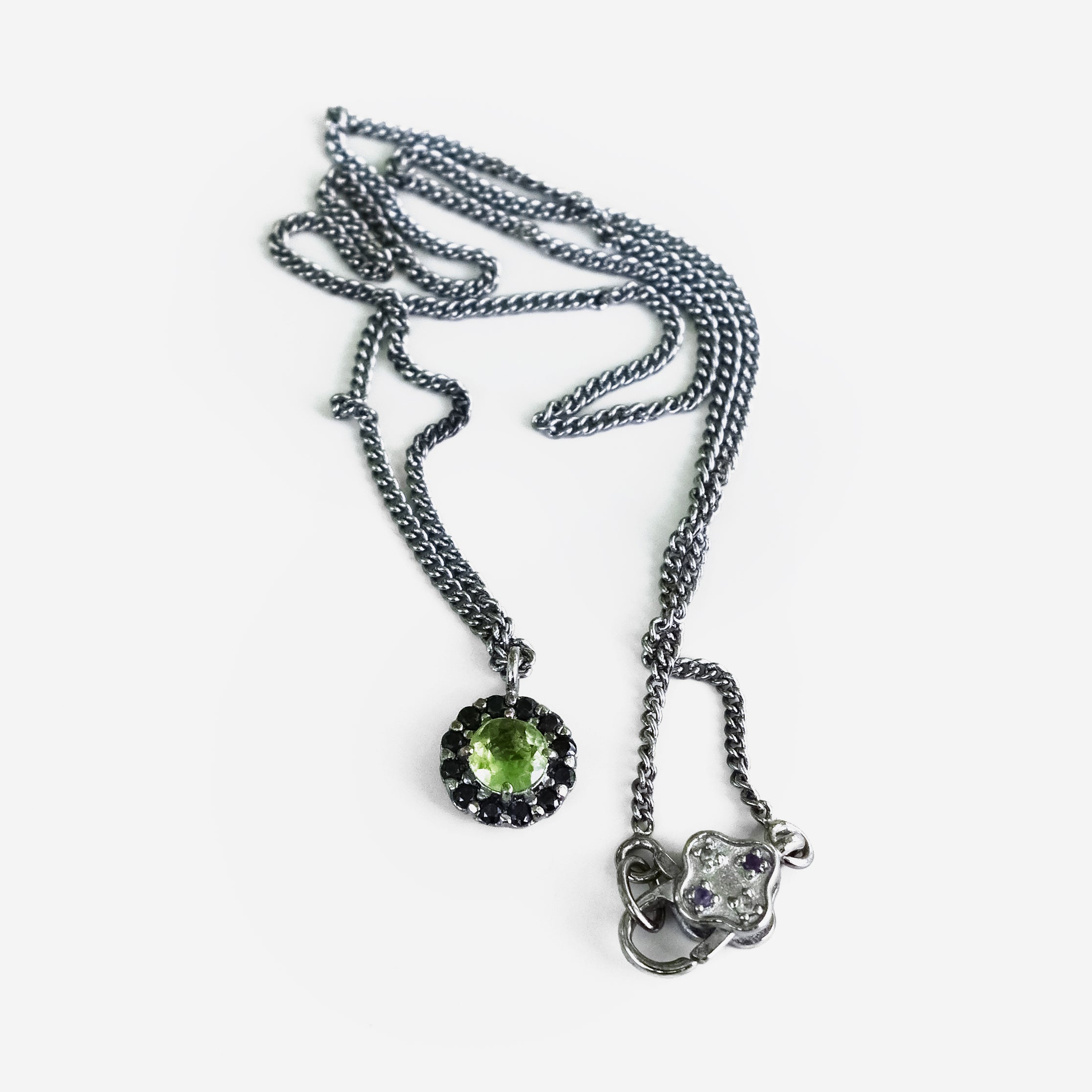 GREEN PENDANT
