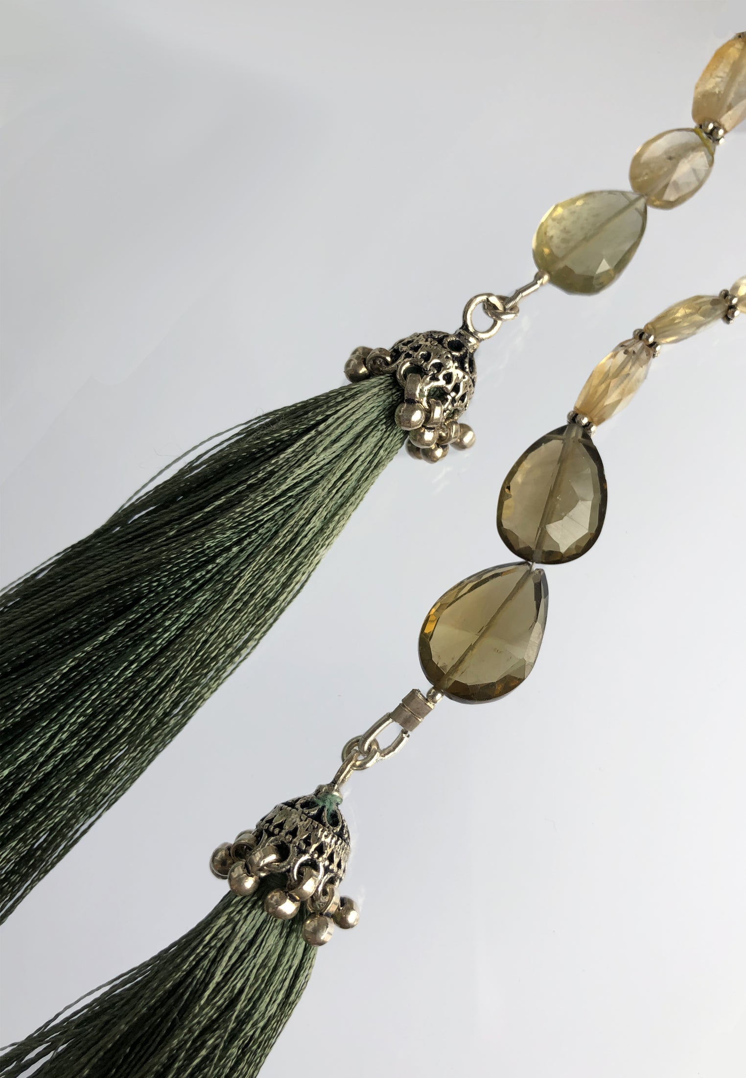 LIGHT GREEN TASSEL