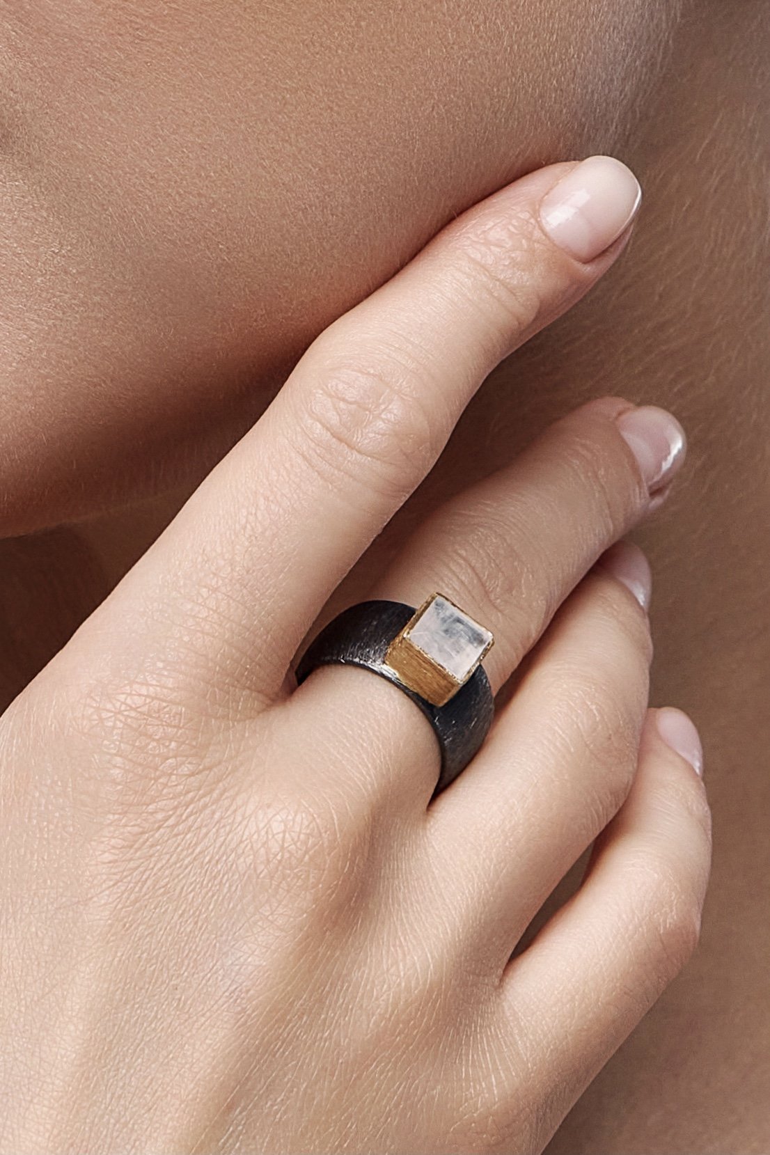 MOONSTONE DOUBLE BLACK RING
