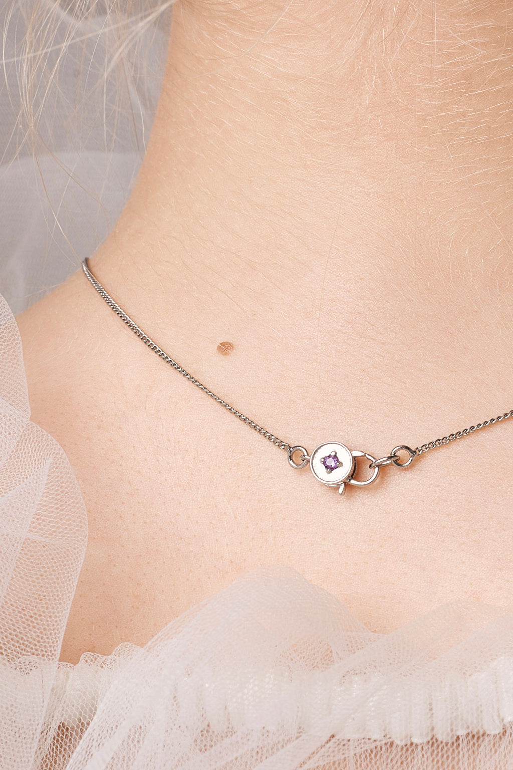 NECKLACE RED FLOWER